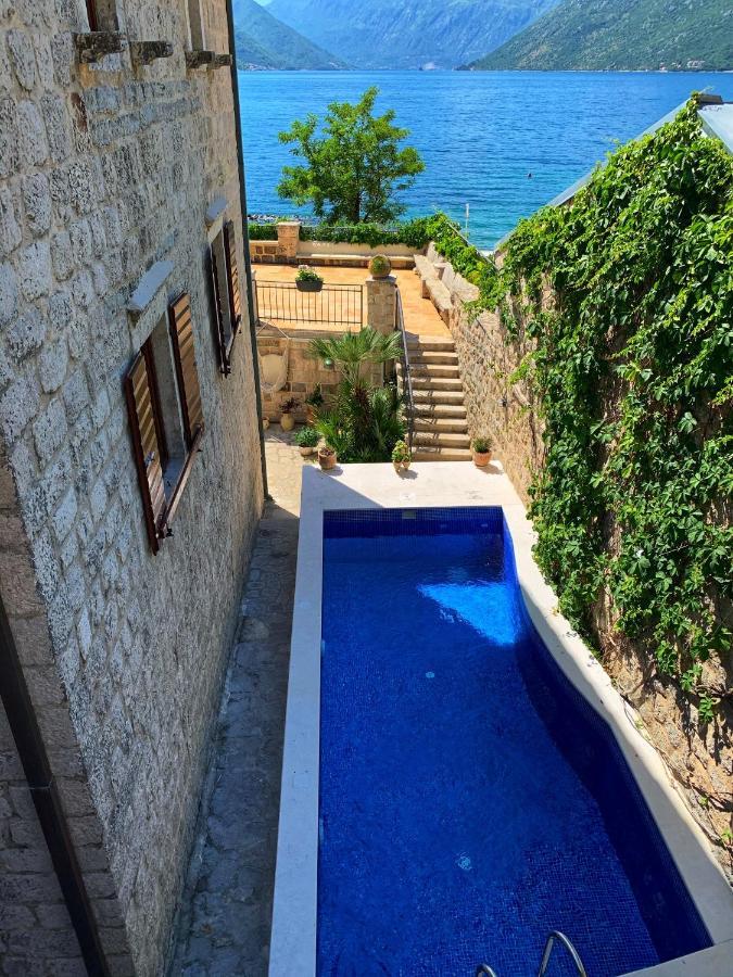 Villa Luxury Stone On The Sea With Private Pool And View Котор Екстер'єр фото